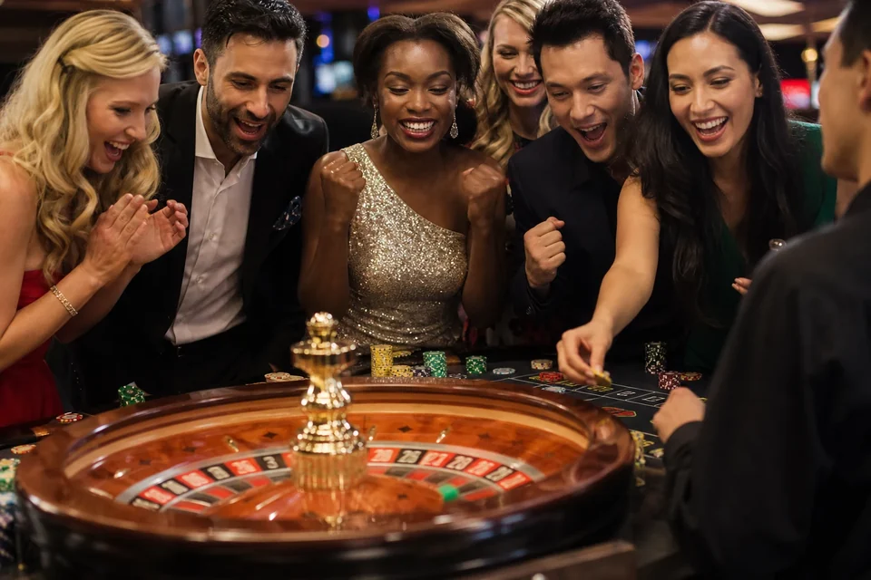 Las Vegas – goście przy ruletce amerykańskiej